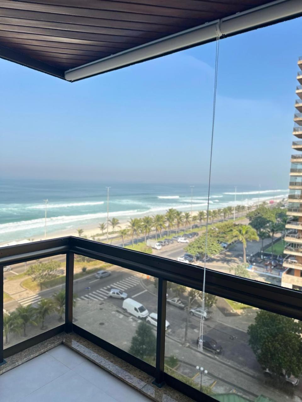Lindo Apto No Melhor Lugar Da Barra Da Tijuca! Com Uma Vista De Tirar O Folego, Frente Para O Mar! Totalmente Equipado E Decorado Ao Lado Dos Melhores Hoteis E Quiosques Da Barra! Portaria 24H, Piscina, Sauna, Jacuzzi, Academia, Garagem, Wi-Fi, Lavan Rio de Janeiro Exterior foto